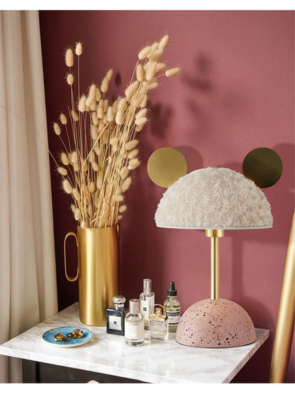 Modern Cute Table Lamps Bedroom Bedside Makeup Table Art Deco Lamp Living Room Luxury Model Room Girl Princess LED Table Lights