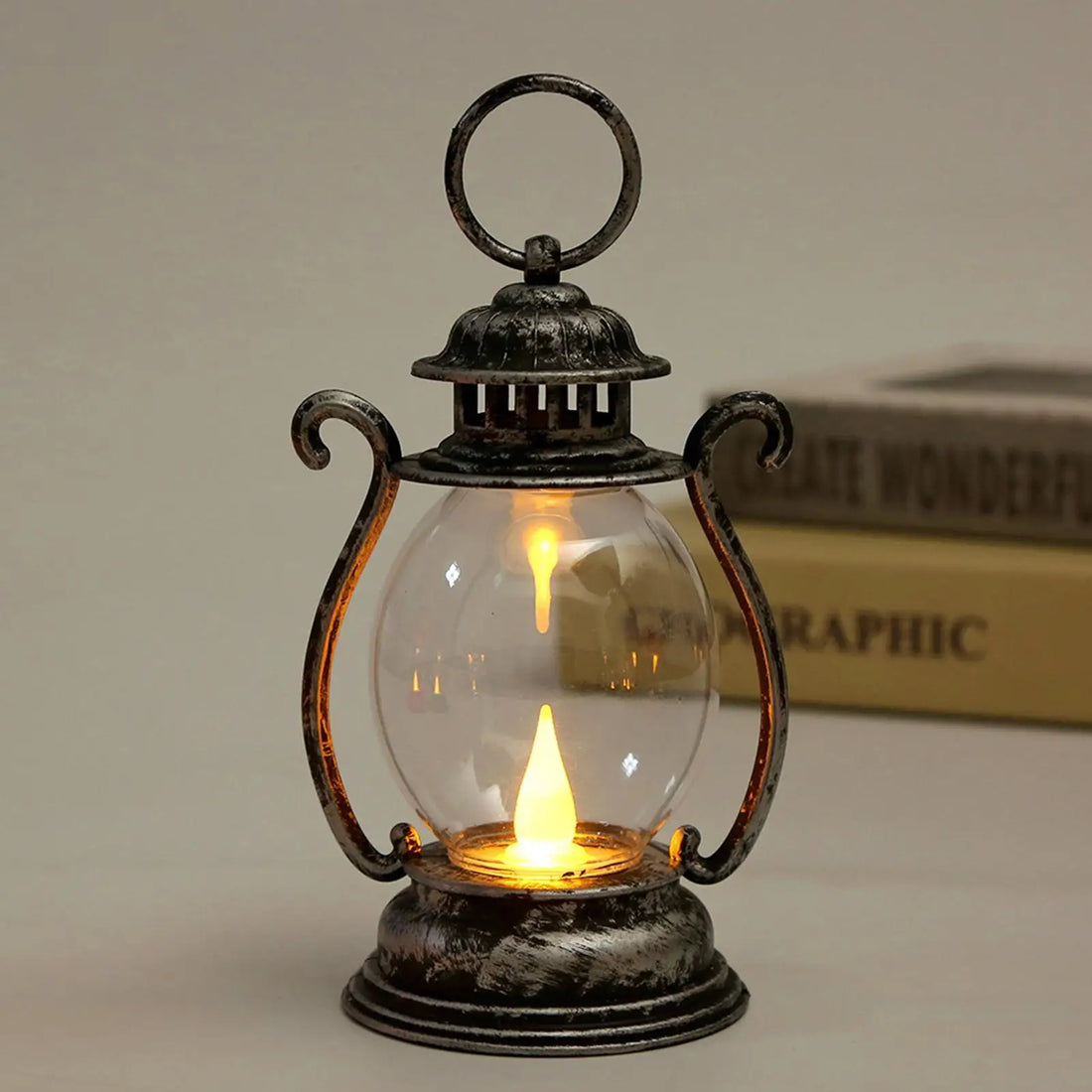 Vintage Lantern Portable Camping Light with Flame Effect  Built-in LED bulb powered by Battery For Bar Restaurant Decoration