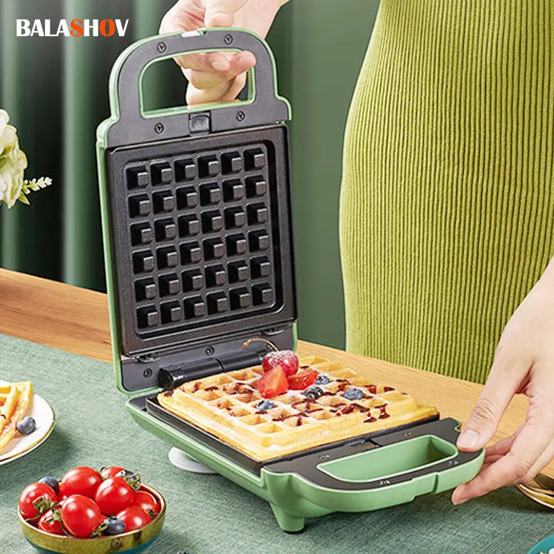 Electric Sandwich Maker &amp;WafflesBreakfast