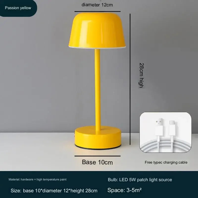 Modern Table Lamp Mushroom Metal Table Lights Art Design For Kid Room Minimalist Cute Portable Lighting Fixtures Bedside Lamp